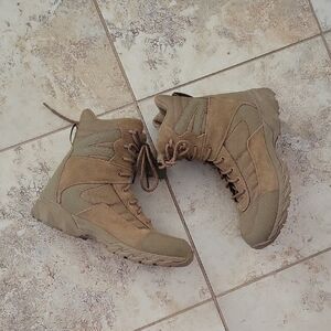 Men's Tan Lace-Up Boots